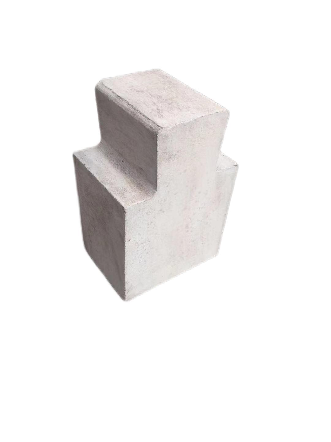 Křemíková nitridová cihla: Prémiový žáruvzdorný materiál pro metalurgii a polovodiče