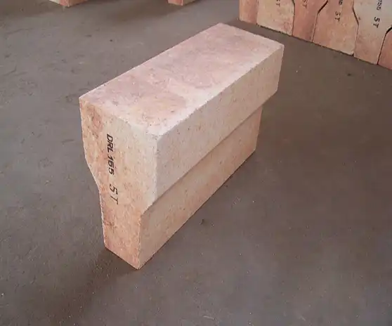 What are the key features of DRL-155 Low Creep Brick?