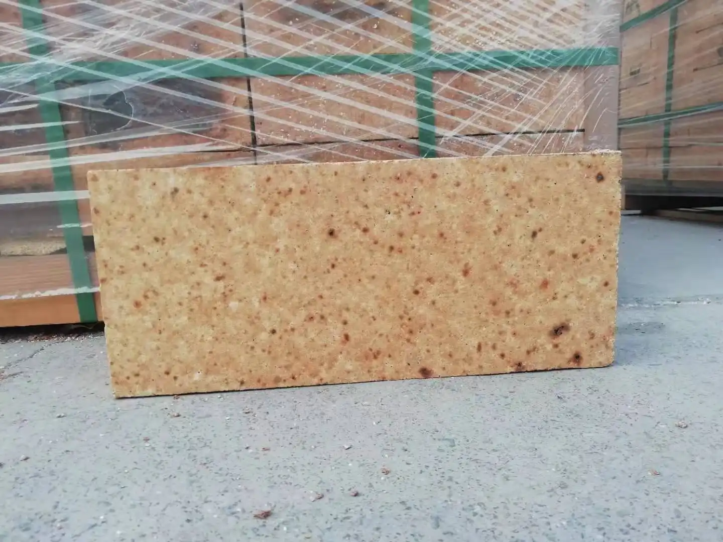 What are the properties and advantages of Zirconium SiC Bricks?